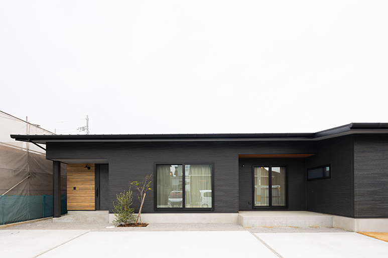 2人で楽しむヴィンテージ感溢れる平屋1