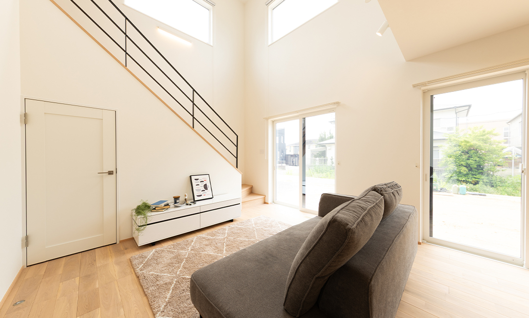 グレーが映える３４坪の北欧ハウス